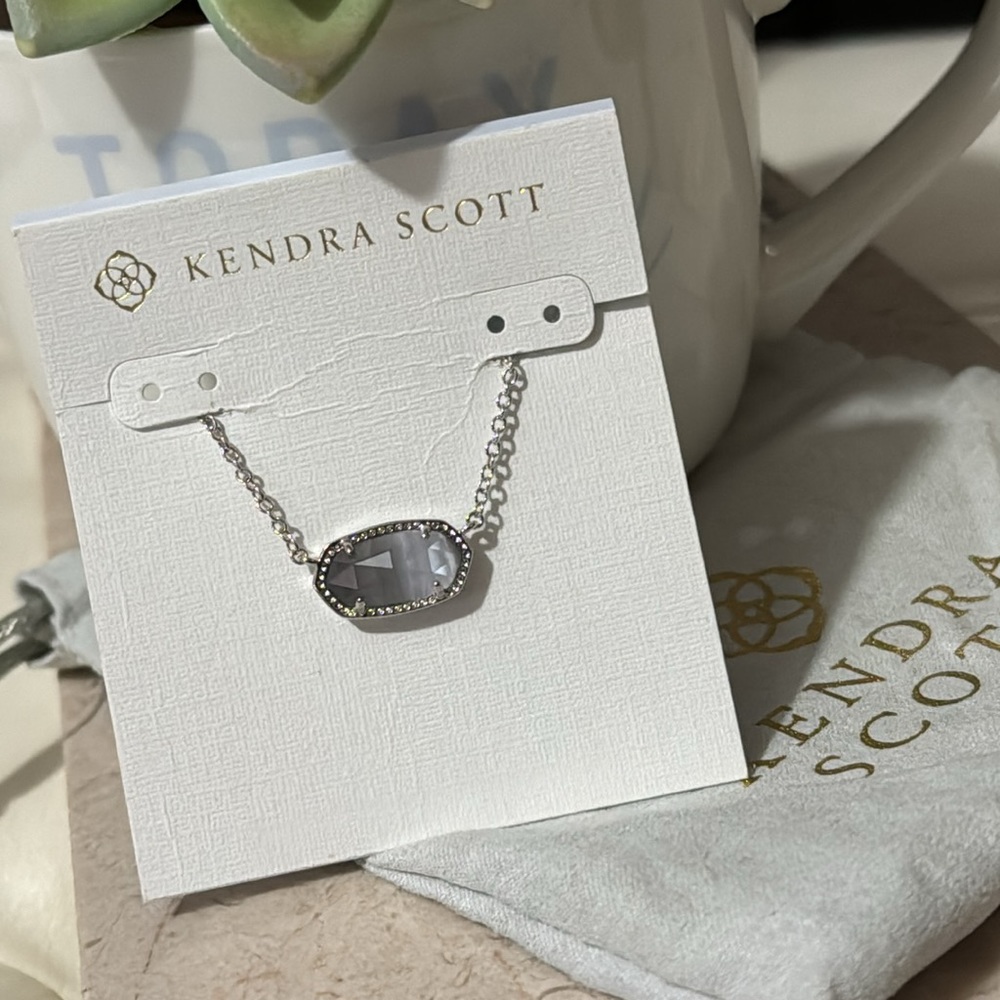 NWT-Kendra Scott “Elisa” Pendant Necklace- Silver Rhodium-Anthracite Gray Stone